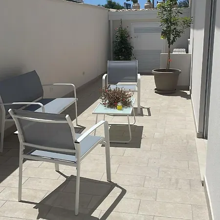 Radici La Pira Suite&apartments